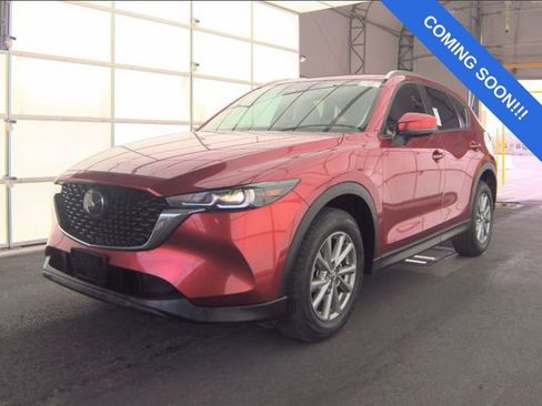 Used 2023 MAZDA CX-5 AWD 2.5 S w/ Preferred Package image 2
