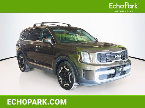 Used 2025 Kia Telluride S image 1