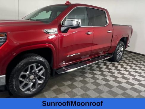 Used 2026 GMC Sierra 1500 SLT w/ SLT Premium Package AWD/4WD image 5