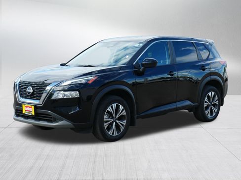 Used 2023 Nissan Rogue SV AWD/4WD image 3