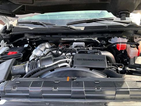 Used 2025 GMC Sierra 2500 AT4 w/ AT4 Premium Plus Package image 29