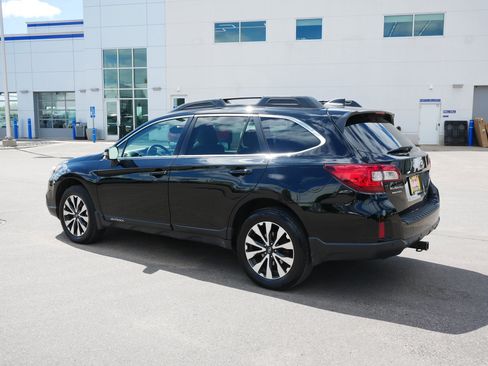 Used 2017 Subaru Outback 2.5i Limited AWD/4WD image 5