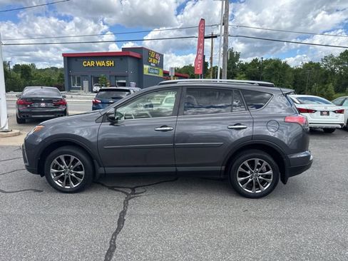 Used 2018 Toyota RAV4 Limited w/ Protection Package AWD/4WD image 8