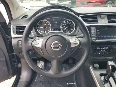 Used 2019 Nissan Sentra SV image 24