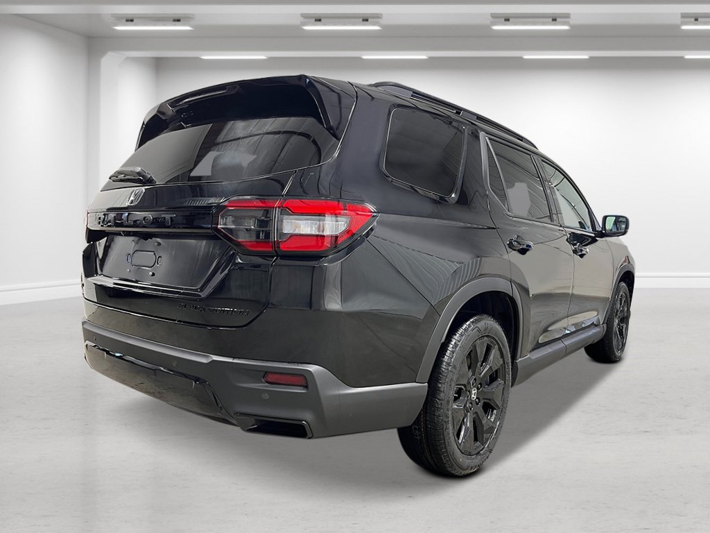 New 2026 Honda Pilot Black Edition image 3
