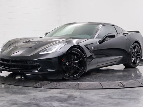 Used 2014 Chevrolet Corvette Stingray Coupe RWD image 19