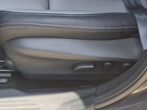 Certified 2025 Subaru Outback Limited AWD/4WD image 22