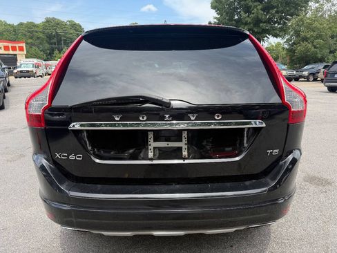 Used 2016 Volvo XC60 T5 Premier FWD image 5