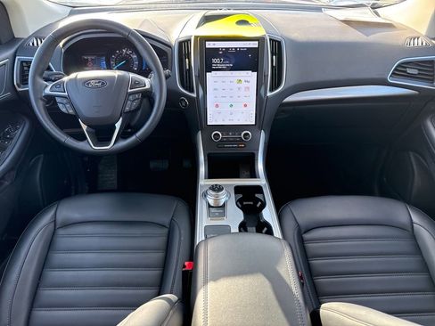 Certified 2024 Ford Edge SEL w/ Convenience Package image 11