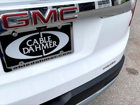 Used 2023 GMC Acadia SLE w/ Driver Convenience Package AWD/4WD image 6