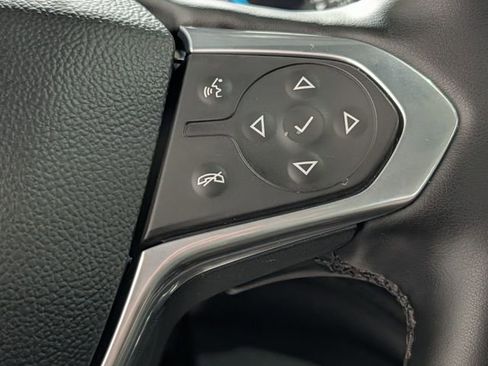 Used 2023 Chevrolet Traverse LT w/ LT Premium Package image 24