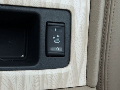 Used 2016 Nissan Altima 2.5 SL w/ Moonroof Package image 33