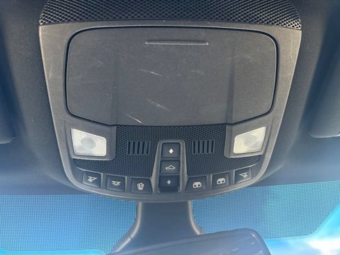Used 2022 Ford Edge ST-Line AWD/4WD image 32