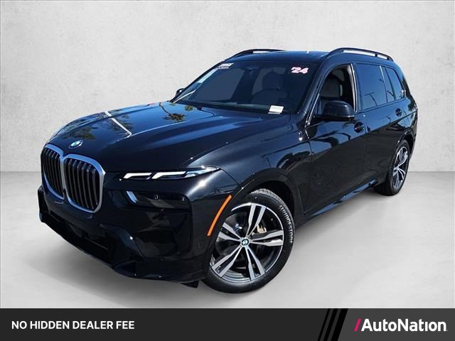Used 2024 BMW X7 xDrive40i w/ M Sport Package AWD/4WD image 1