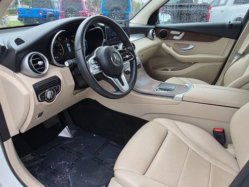 Used 2022 Mercedes-Benz GLC 300 GLC 300 image 23