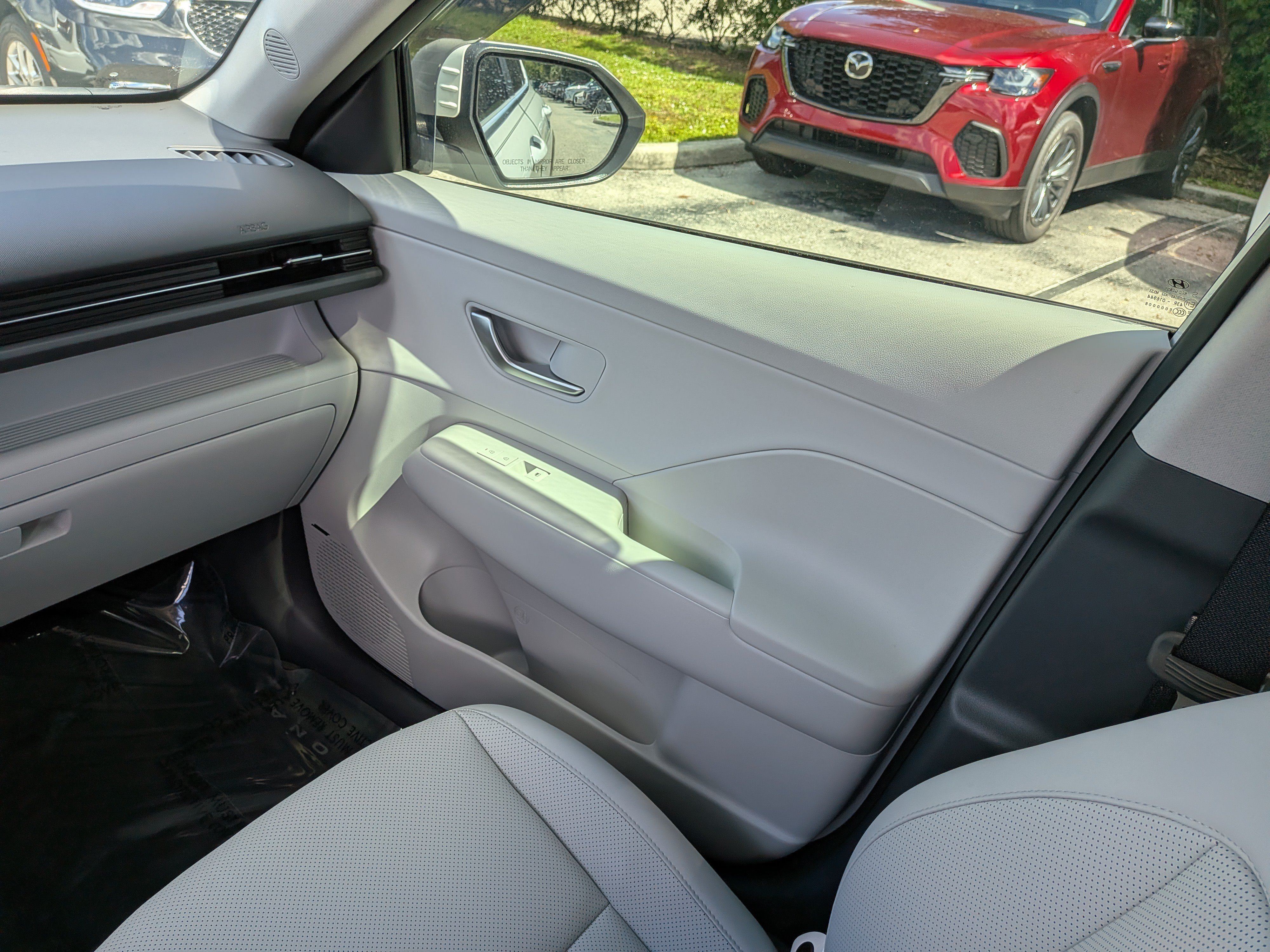 Used 2026 Hyundai Kona Limited FWD image 19