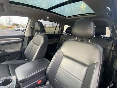 Used 2023 Volkswagen Atlas SEL image 5