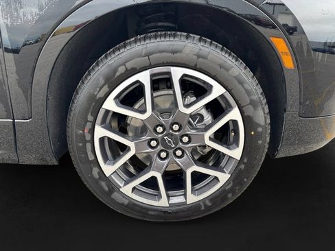 Used 2025 Chevrolet Blazer RS AWD/4WD image 17