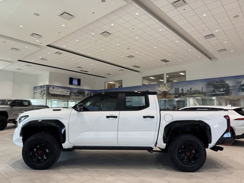 New 2026 Toyota Tacoma TRD Pro AWD/4WD image 3