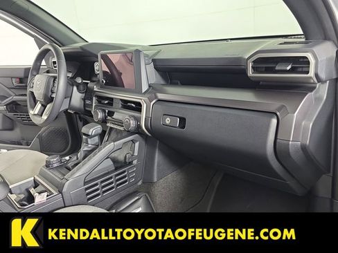 Certified 2025 Toyota 4Runner SR5 image 21