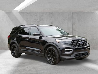 Certified 2023 Ford Explorer ST-Line w/ Class IV Trailer Tow Package