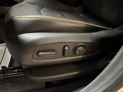 Used 2022 GMC Terrain AT4 w/ Infotainment Package II image 13