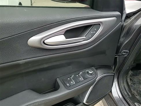 Used 2023 Alfa Romeo Giulia Veloce image 21