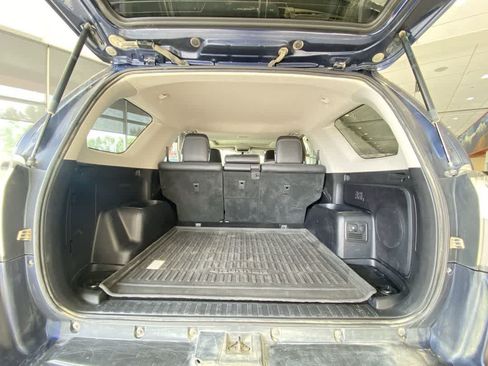 Used 2017 Toyota 4Runner Limited AWD/4WD image 26