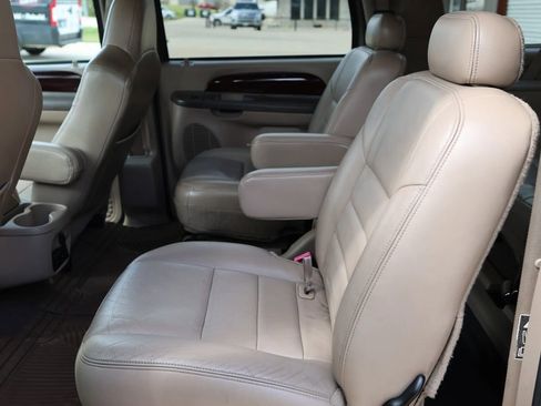 Used 2003 Ford Excursion Limited image 33