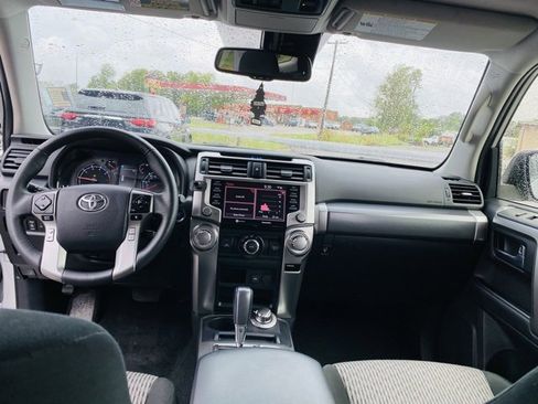 Used 2024 Toyota 4Runner SR5 image 13