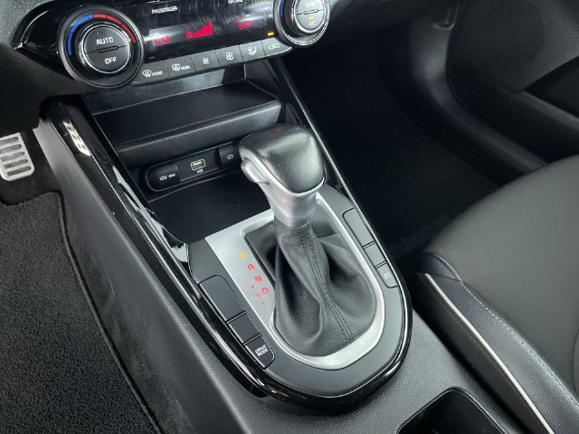 Used 2023 Kia Forte GT-Line w/ GT-Line Technology Package FWD image 32