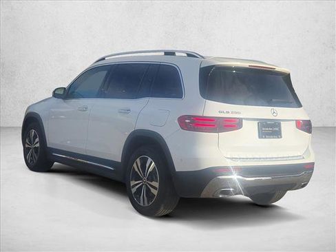 Certified 2024 Mercedes-Benz GLB 250 image 8