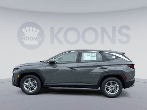 New 2026 Hyundai Tucson SE FWD image 2