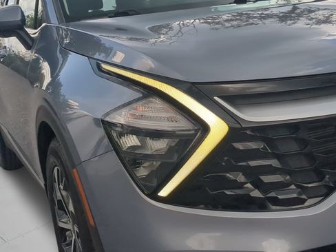 Certified 2023 Kia Sportage EX FWD image 11