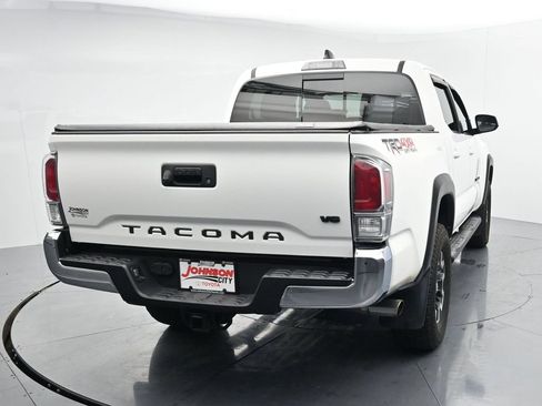 Used 2023 Toyota Tacoma TRD Off-Road AWD/4WD image 6