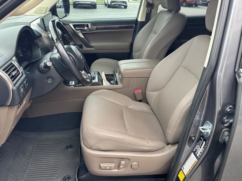 Used 2022 Lexus GX 460 Premium w/ Premium Package AWD/4WD image 13