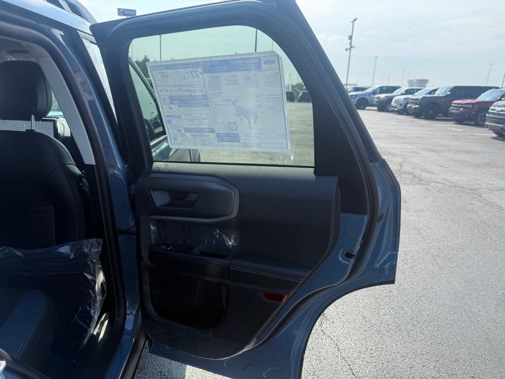 New 2026 Ford Bronco Sport Outer Banks w/ Outer Banks Tech Package+ AWD/4WD image 47
