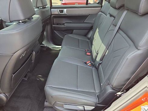 New 2025 Hyundai Santa Fe XRT AWD/4WD image 13