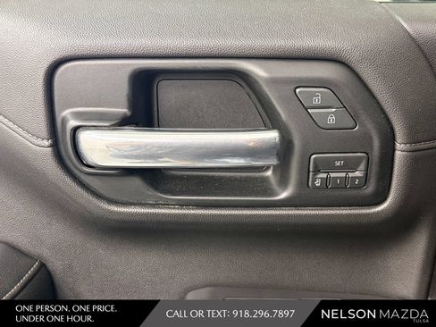 Used 2019 GMC Sierra 1500 SLT w/ SLT Premium Plus Package AWD/4WD image 20