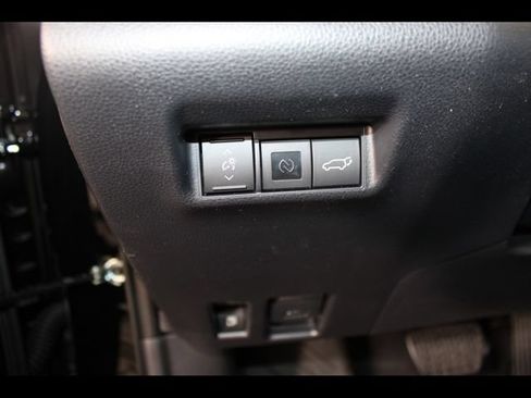 Used 2026 Toyota RAV4 XSE w/ Panoramic Sun Roof Package AWD/4WD image 19