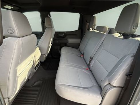 Used 2021 Chevrolet Silverado 1500 LT image 19