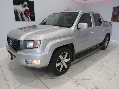 Used 2014 Honda Ridgeline SE image 8