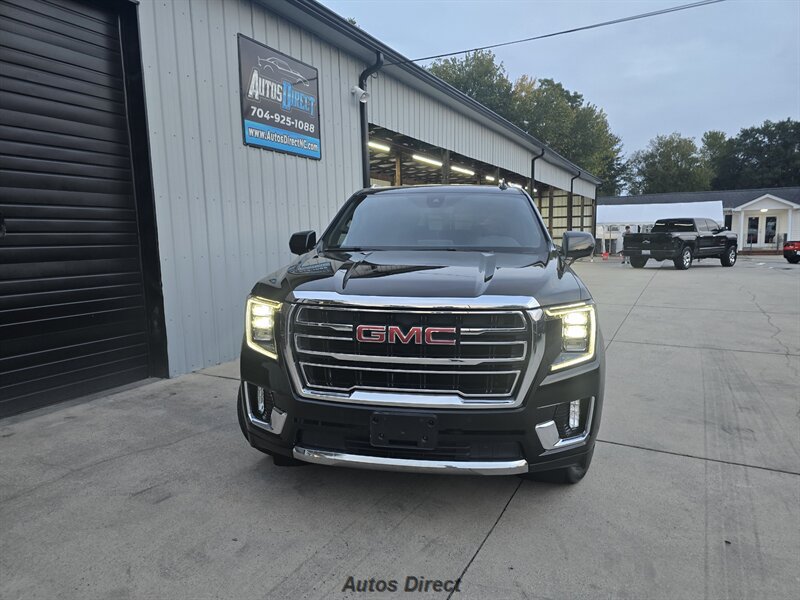 Used 2021 GMC Yukon XL SLT w/ Rear Media and Nav Package AWD/4WD image 13