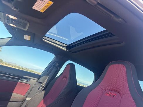 Used 2026 Honda Civic Si image 32