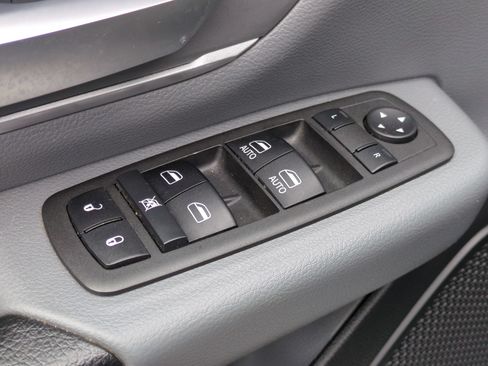 Used 2022 RAM 1500 Big Horn RWD image 13