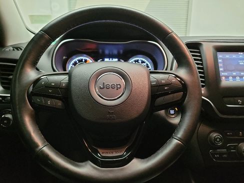 Used 2019 Jeep Cherokee Latitude Plus image 22