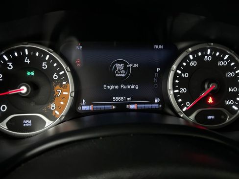 Used 2017 Jeep Renegade Trailhawk image 10