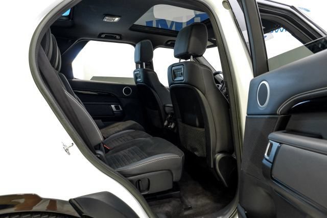 Used 2023 Land Rover Discovery S R-Dynamic AWD/4WD image 48