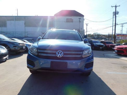 Used 2017 Volkswagen Tiguan Wolfsburg Edition image 2