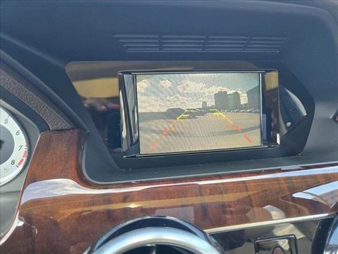 Used 2013 Mercedes-Benz GLK 350 4MATIC image 10